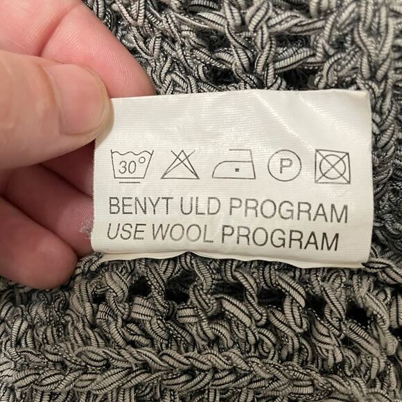 Skovhuus Long Sleeve Pullover Sweater Openwork Open Knit Details Gray Medium - Picture 7 of 9